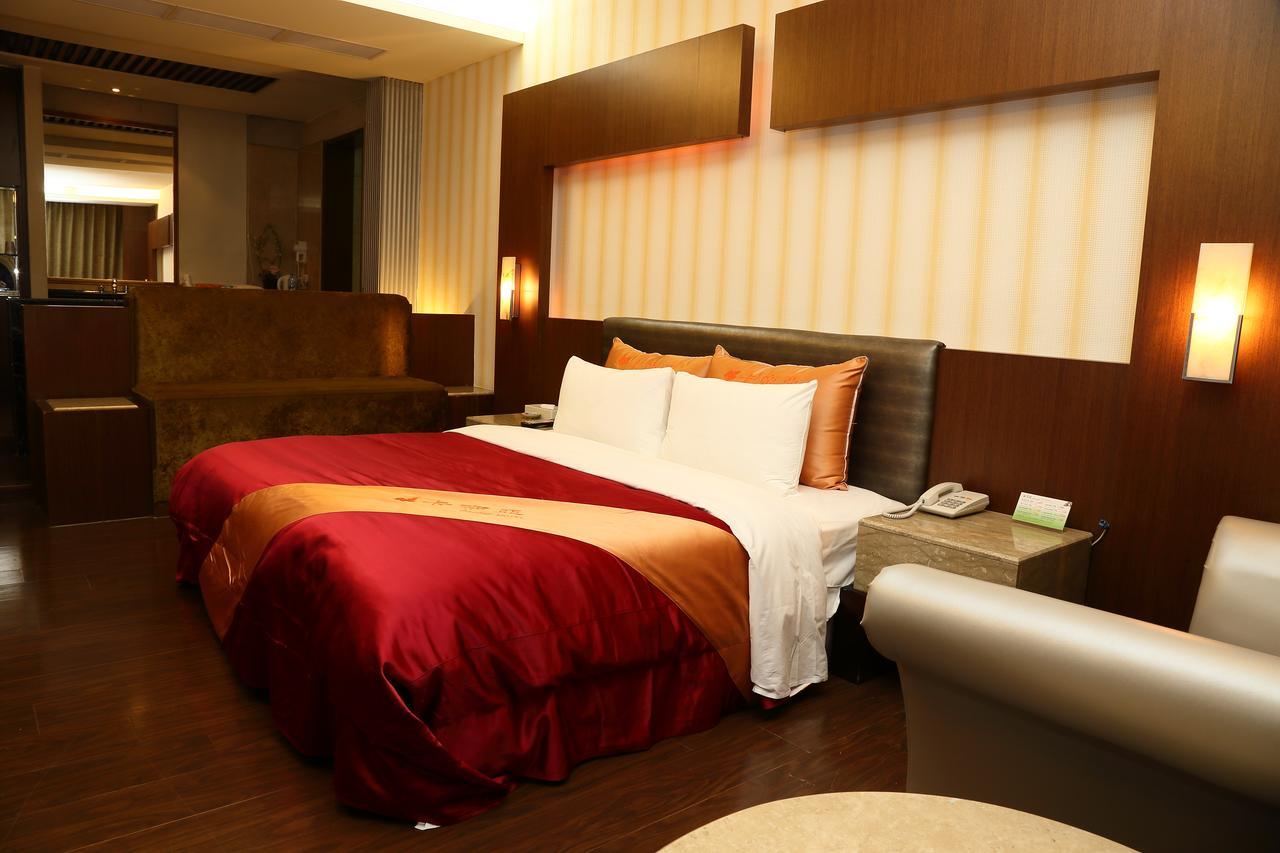 Cartier Motel Taichung Luaran gambar